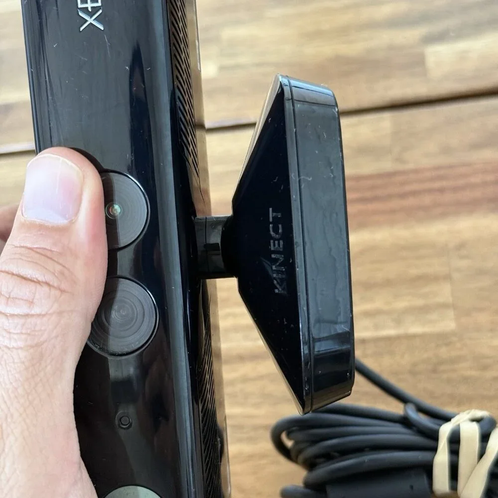 OEM Microsoft Xbox 360 Kinect Motion Sensor Bar‎ + Kinect Adventures! Complete